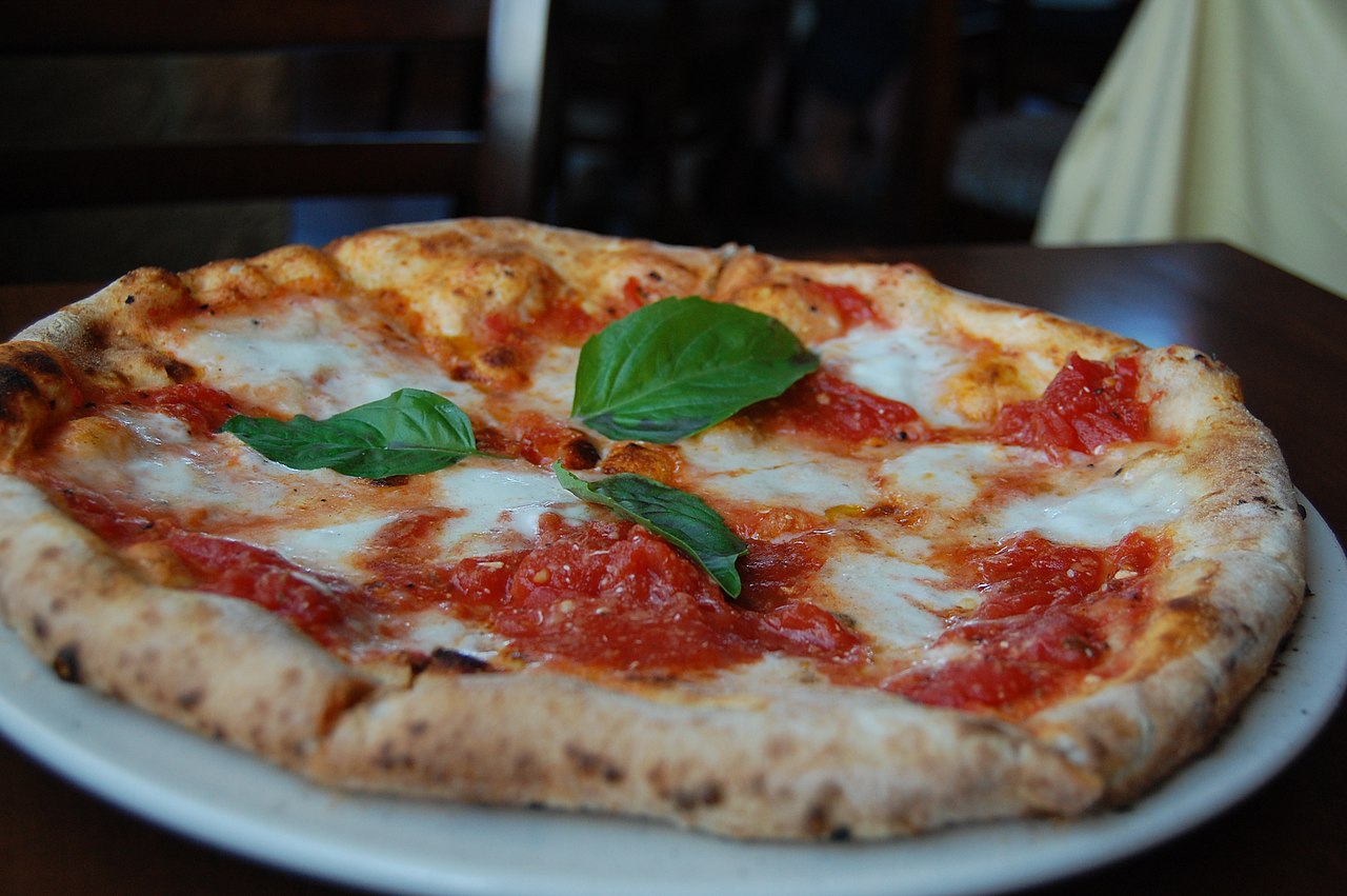Unveiling the History of Authentic Neapolitan Margherita Pizza